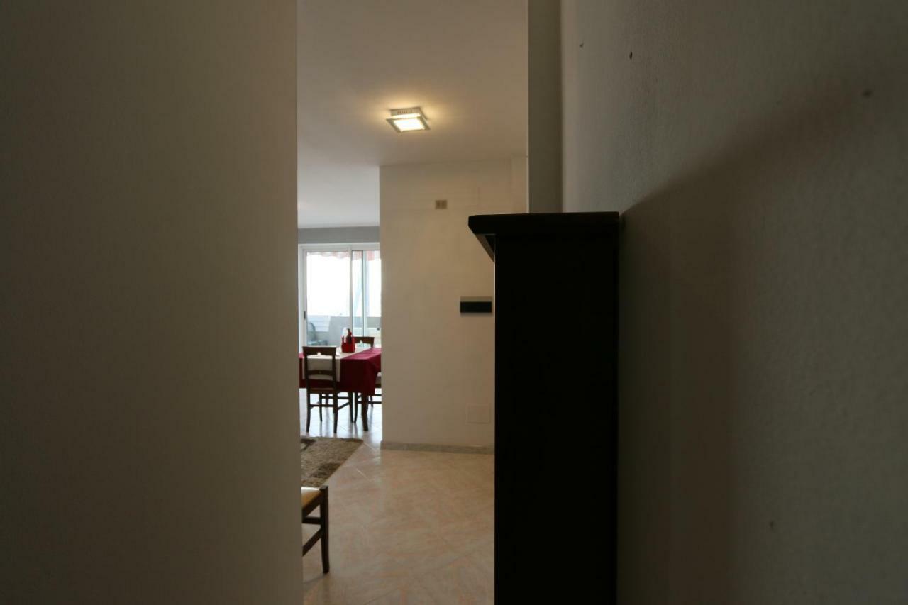 Apartamento Fronte Mare Apartment อาลเกโร ภายนอก รูปภาพ